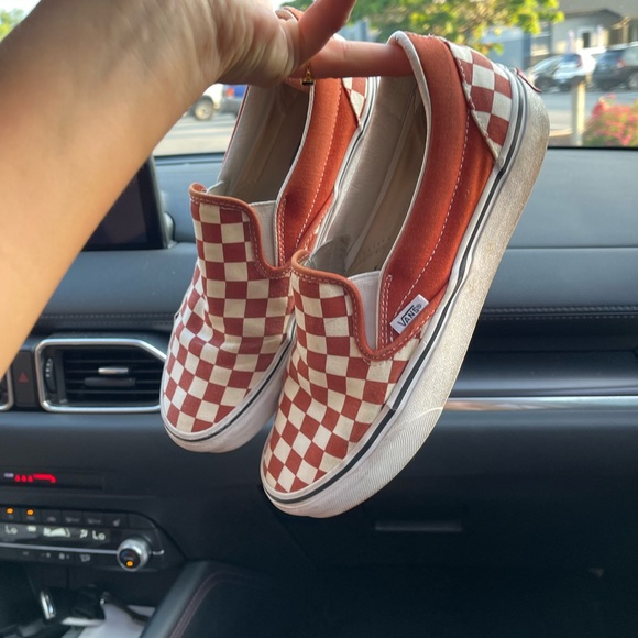vans - Picture 3 of 4
